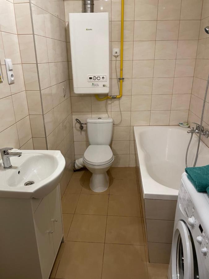 Apartament Puscha Kielce Exteriör bild